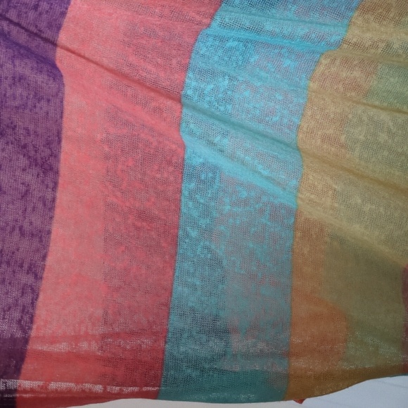 Caren Sport Multicolor Striped Short Sleeve Top - Picture 4 of 8